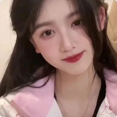 中间的房子